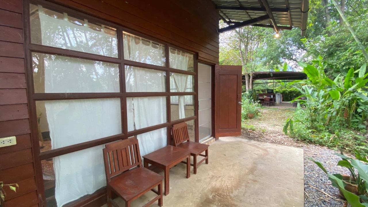 Brown House Chiangdao Hostel Chiang Dao Exterior foto